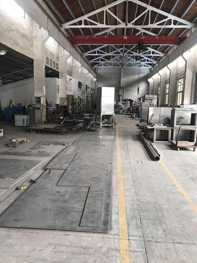 德阳万能粉碎机制造商的维护技巧